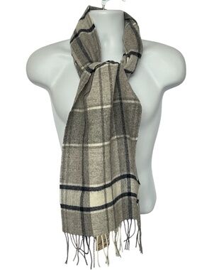 100% Wool Scarf Plaid Tartan Grey Blue Check Soft 12" x 64" Fringe NEW NWT